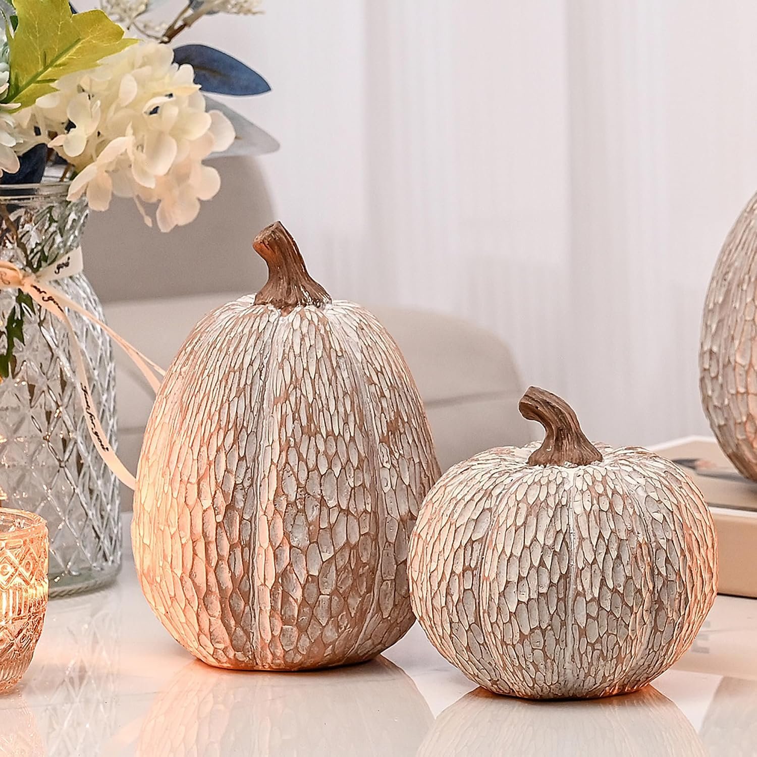 AOMOONOA Artificial Pumpkin Decor, Brown and White Decorative Pumpkins | Thanksgiving Resin Pumpkins Figurine Set of 2, Carved Pumpkin Statues for Rustic Fall Tabletop Home Decor, Harvest, Wedding